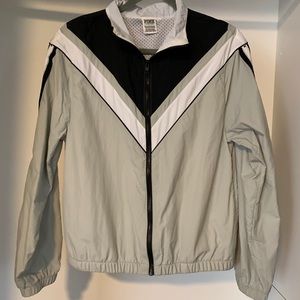 Wind Breaker